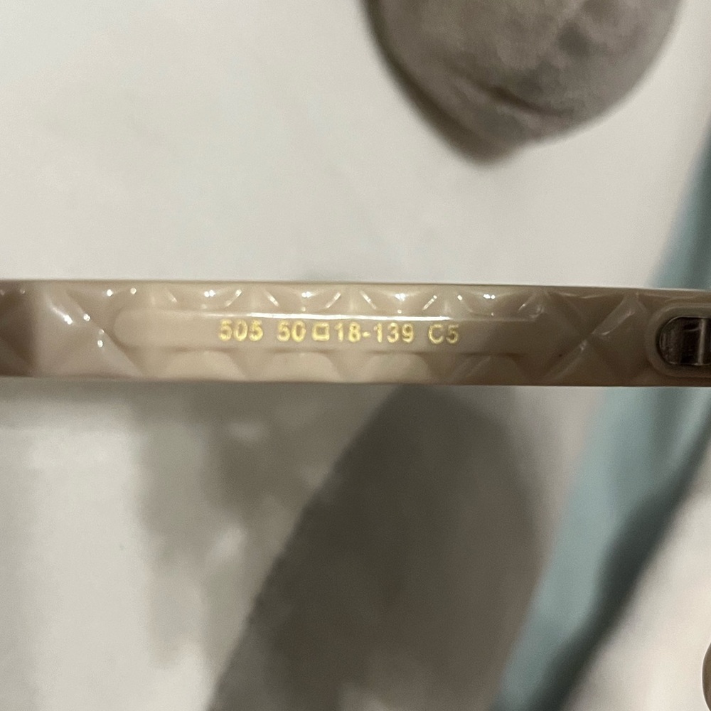 Chanel glasses - Picture 5 of 6